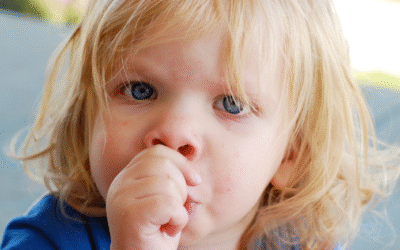 Die Wissenschaft hinter dem Daumenlutschen: mehr als nur eine Gewohnheit﻿